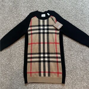 Burberry kids knit dress. New with tag. Size 8Y